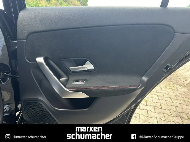 Mercedes-Benz A 250 A 250 e AMG Line