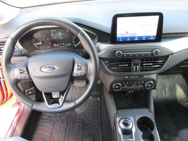 Ford Focus Titanium Wagon