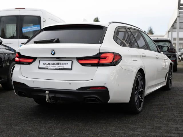 BMW 540 540d M-Sport Touring xDrive