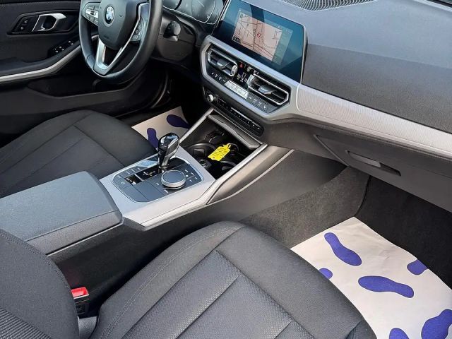 BMW 320 320d Advantage pakket Sedan