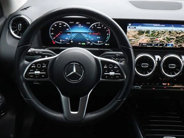 Mercedes-Benz GLA 250 GLA 250 e