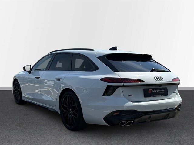 Audi A6 Avant Quattro S-Tronic