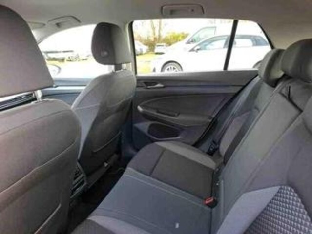 Volkswagen Golf 1.5 eTSI DSG Golf VIII