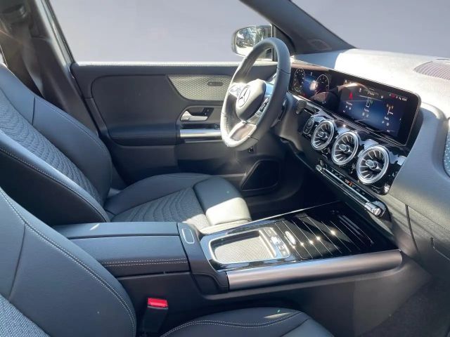 Mercedes-Benz GLA 180 Progressive