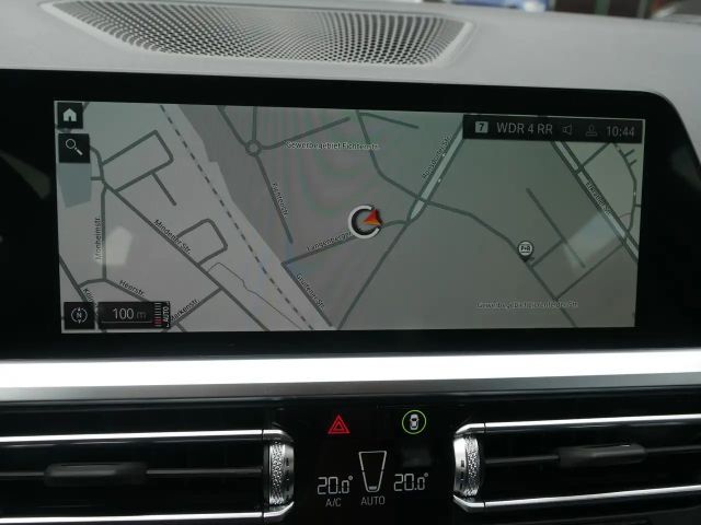 BMW 330 330i Sport Line Touring xDrive