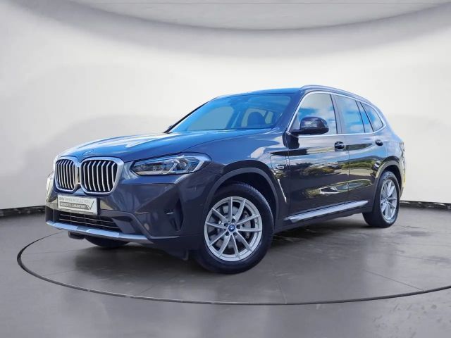 BMW X3 xDrive30e