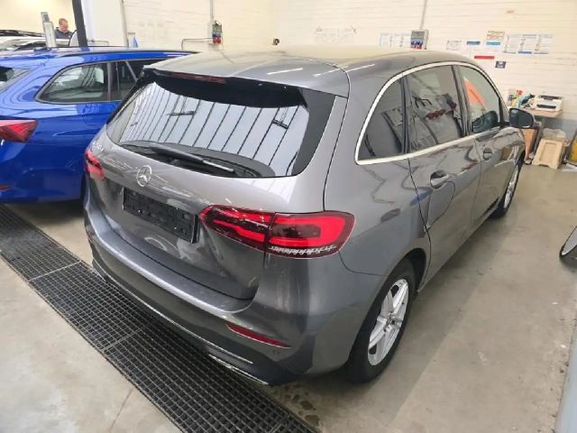 Mercedes-Benz B 200 B 200 d CDI Progressive