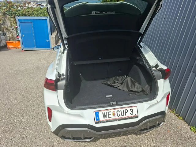 Cupra Terramar 1.5 e-Hybrid