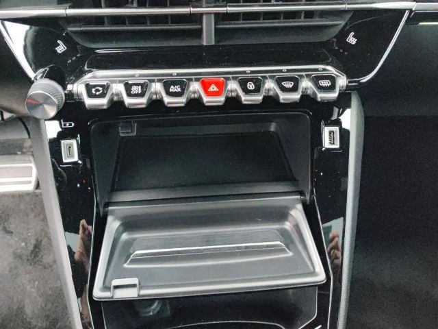 Peugeot E-2008 GT-Line