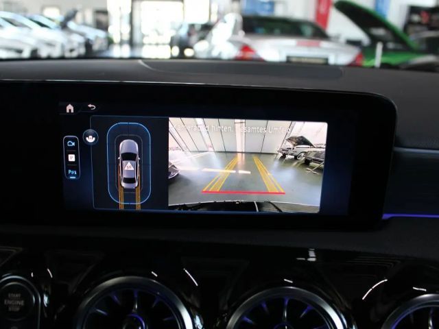 Mercedes-Benz A 200 AMG Line