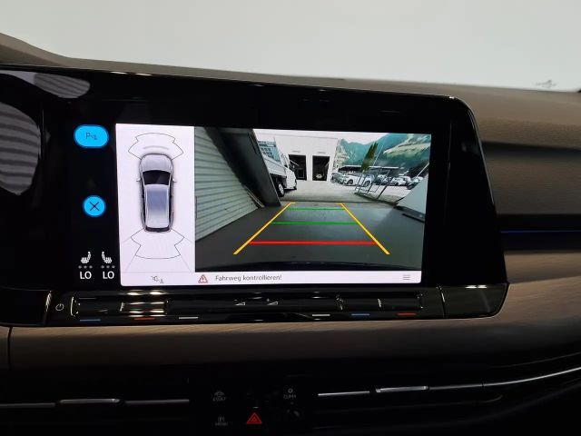 Volkswagen Golf DSG Style Variant