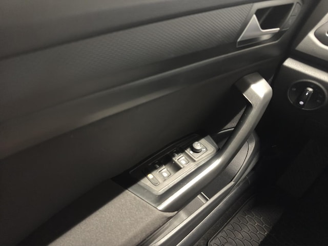 Volkswagen T-Roc T-Roc 1.0 TFSI LED+DAB+Bluetooth+Sitzh.+USB