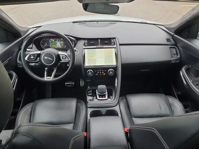 Jaguar E-Pace AWD D165 R-Dynamic