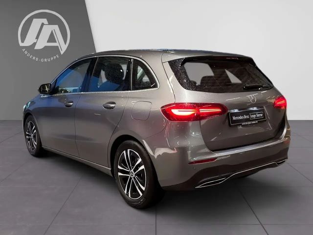 Mercedes-Benz B 250 4MATIC Progressive Sedan