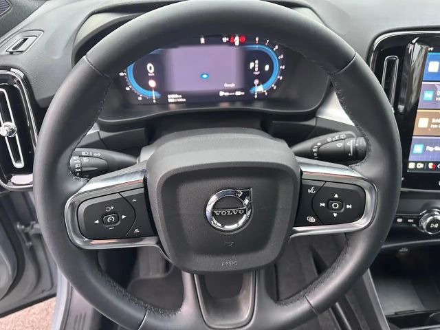 Volvo XC40 Dark Plus