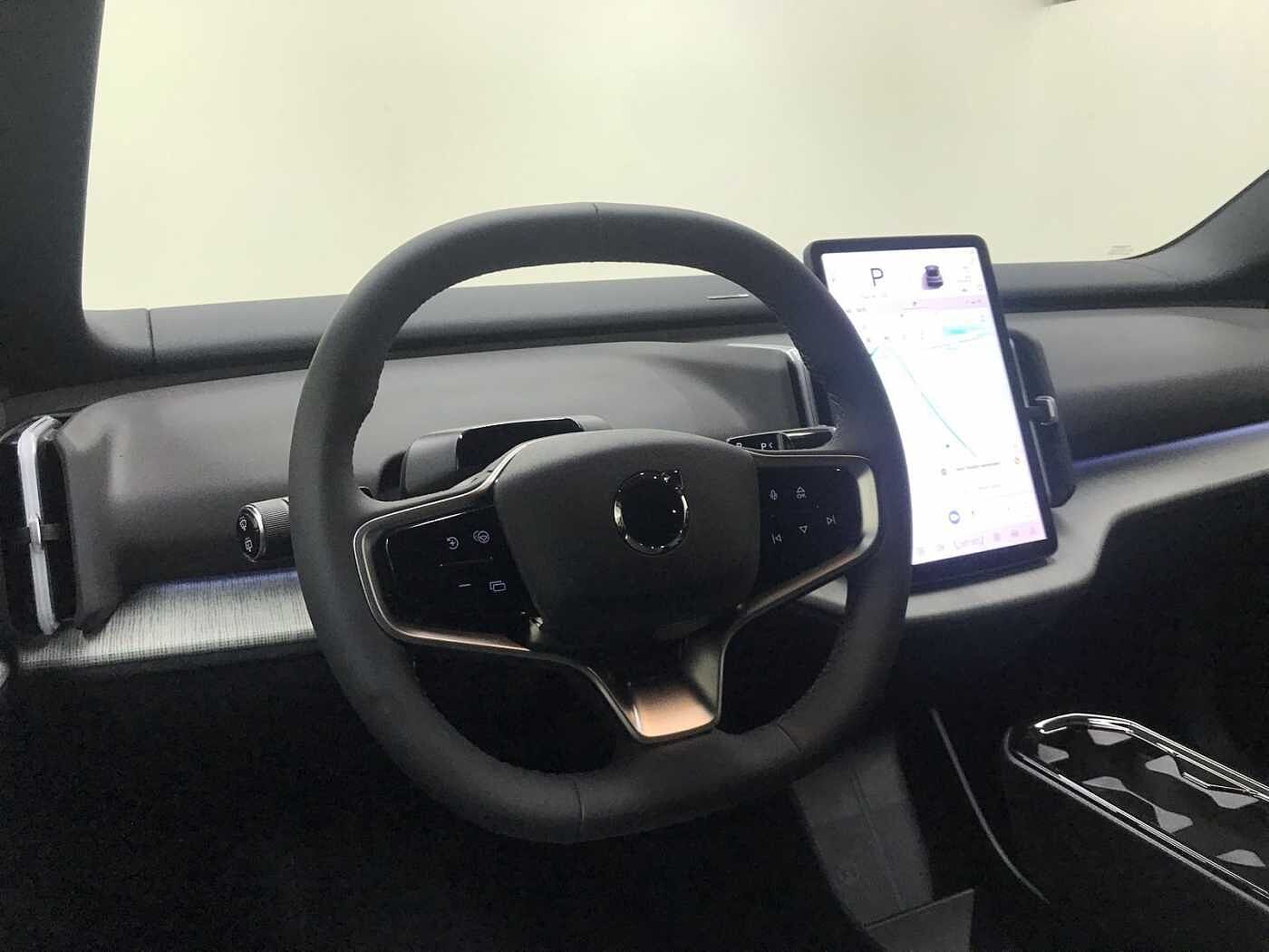 Volvo EX30 