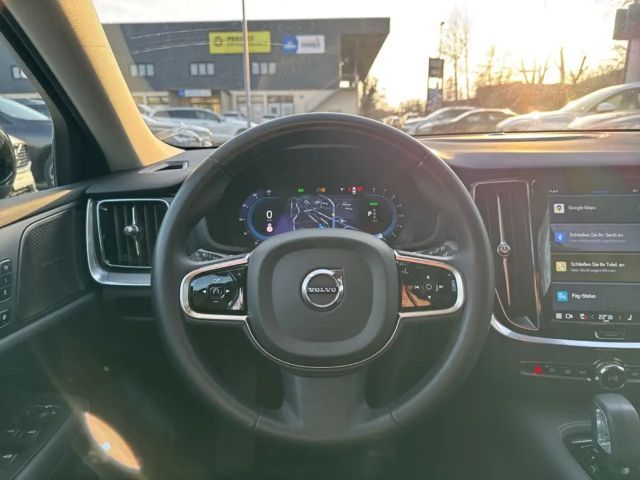 Volvo V60 AWD Dark Hybrid Plus