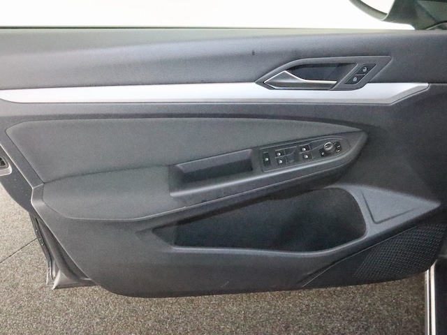 Volkswagen Golf 1.0 TSI Golf VIII Life