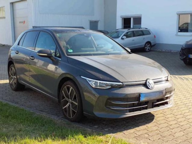 Volkswagen Golf 1.5 eTSI DSG Golf VIII Style