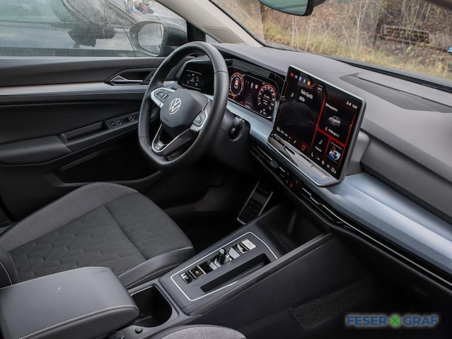 Volkswagen Golf 1.5 eTSI DSG