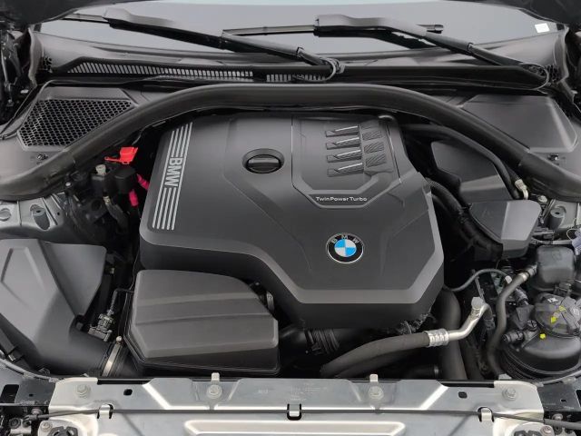 BMW 330 330i Touring xDrive