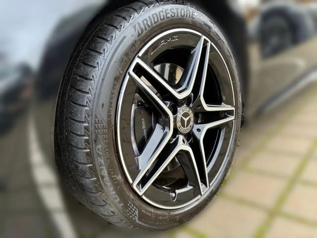 Mercedes-Benz CLA 200 AMG Line Coupé