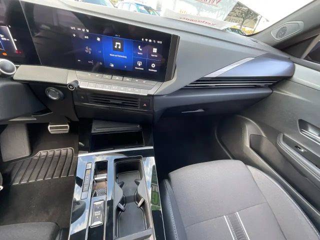 Opel Astra GS-Line Grand Sport