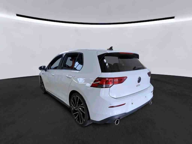 Volkswagen Golf 2.0 TSI GTI