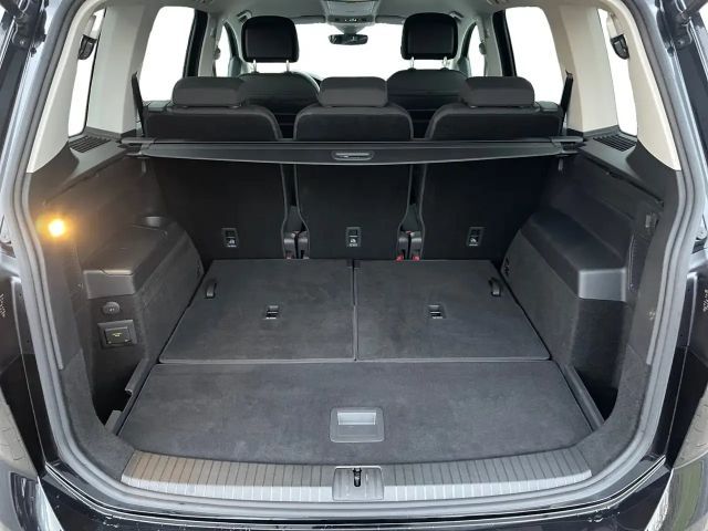 Volkswagen Touran DSG Highline