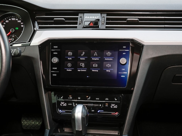 Volkswagen Passat 2.0 TDI Business DSG Variant