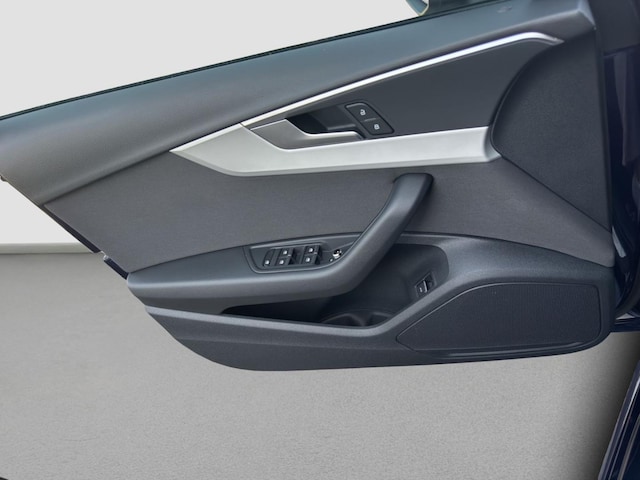 Audi A4 40 TFSI Avant S-Line S-Tronic