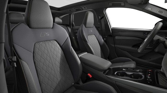 Audi A6 Avant Quattro S-Tronic