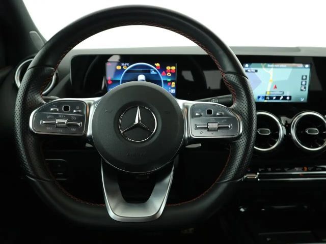 Mercedes-Benz B 250 AMG Line B 250 e