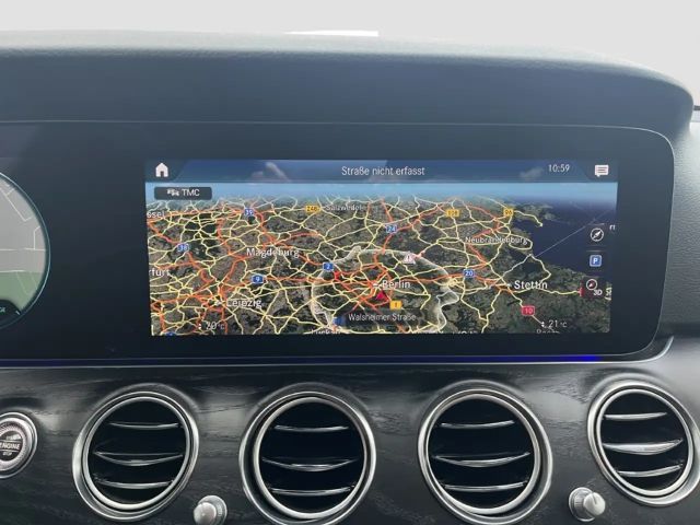 Mercedes-Benz E 200 AVANTGARDE Estate