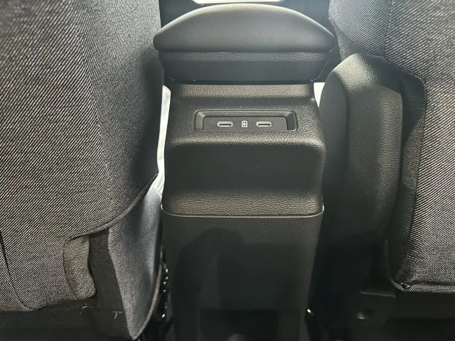 Renault 4 Comfort E-Tech Techno