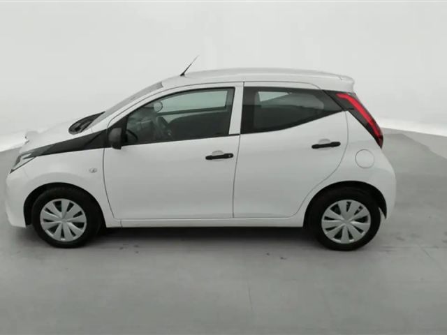 Toyota Aygo 1.0 VVT-i Business Hatchback VVT-i