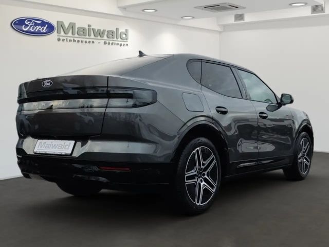 Ford Capri AWD Premium