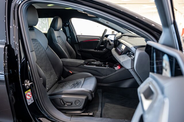 Audi A6 e-tron Avant Performance