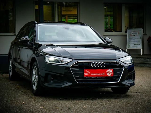 Audi A4 35 TDI Avant S-Tronic