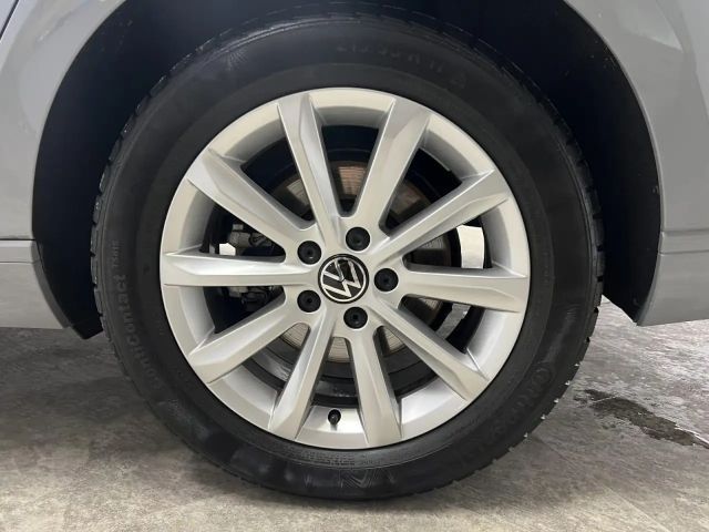 Volkswagen Passat 1.5 TSI Business DSG Variant