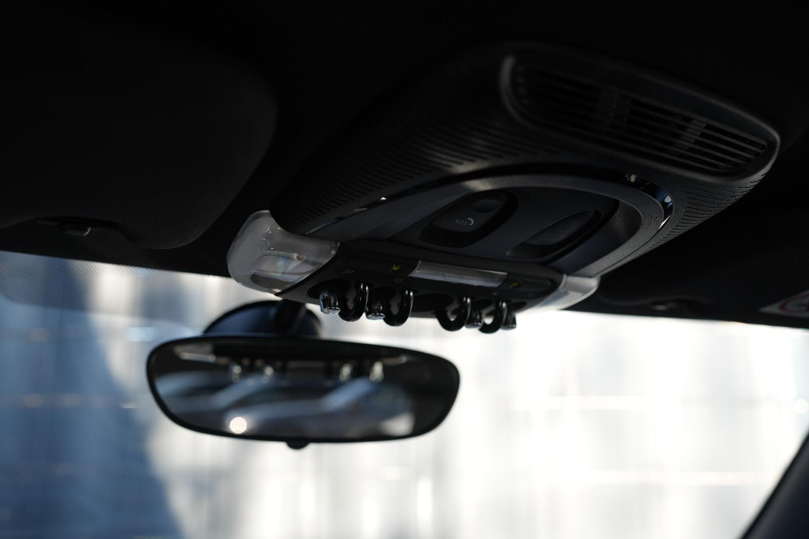 MINI Cooper John Cooper Works