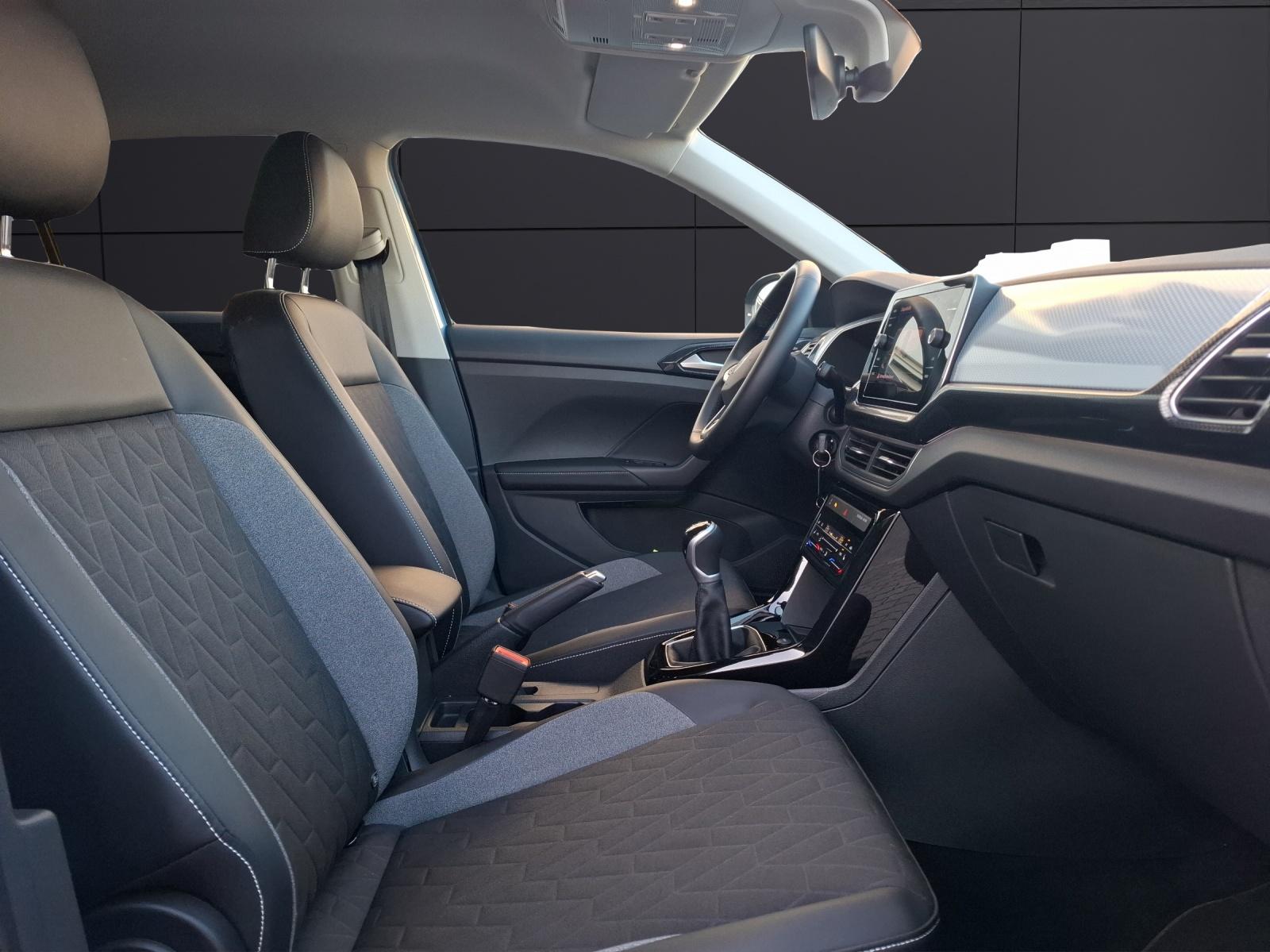 Volkswagen T-Cross TSI Goal LED Navi AID ACC RFK SH LM