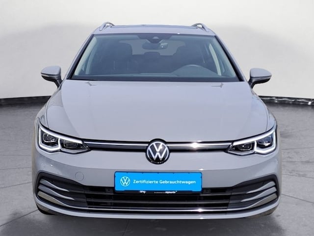 Volkswagen Golf 1.0 TSI IQ.Drive Life Variant