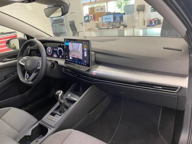 Volkswagen Golf 1.5 TSI Business Life Plus