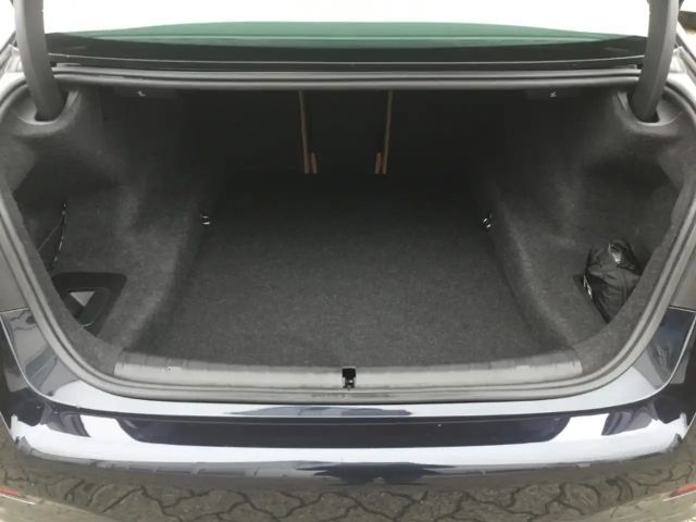 BMW 530 530d M-Sport Sedan xDrive