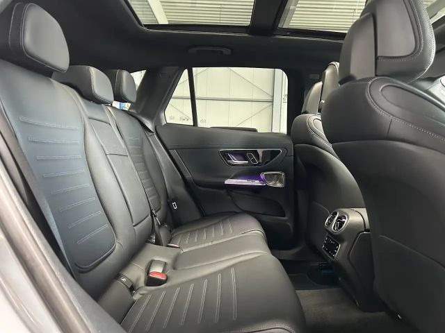 Mercedes-Benz GLC 300 4MATIC AMG Line Premium