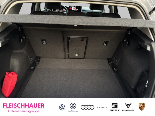 Volkswagen Golf 1.5 eTSI DSG Golf VIII