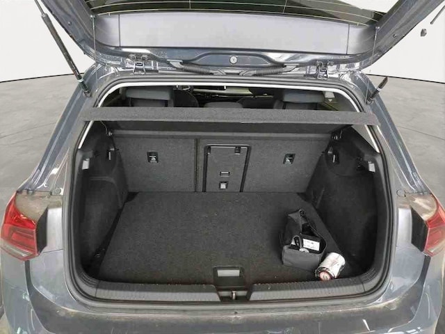 Volkswagen Golf 1.5 eTSI Golf VIII Move