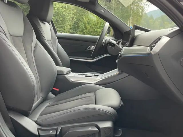 BMW 320 320d M-Sport Touring xDrive