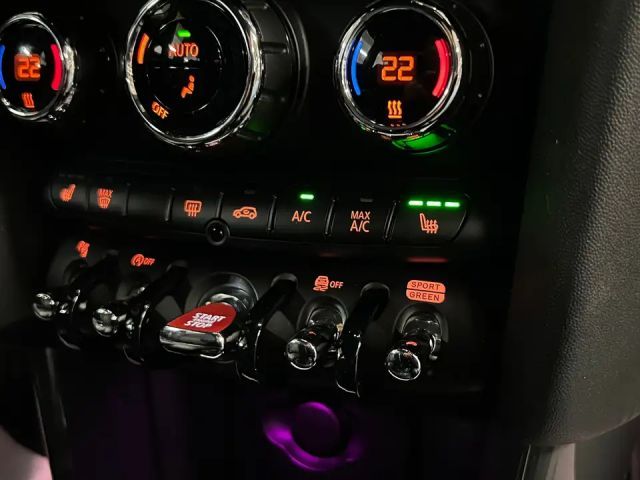 MINI One Automatik LED, Navi, Sitzheizung, Sportsitze